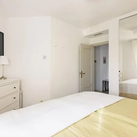 Townhouse Intill Los Naranjos Gk