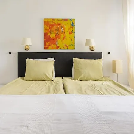 Villa Townhouse Intill Los Naranjos Gk Marbella
